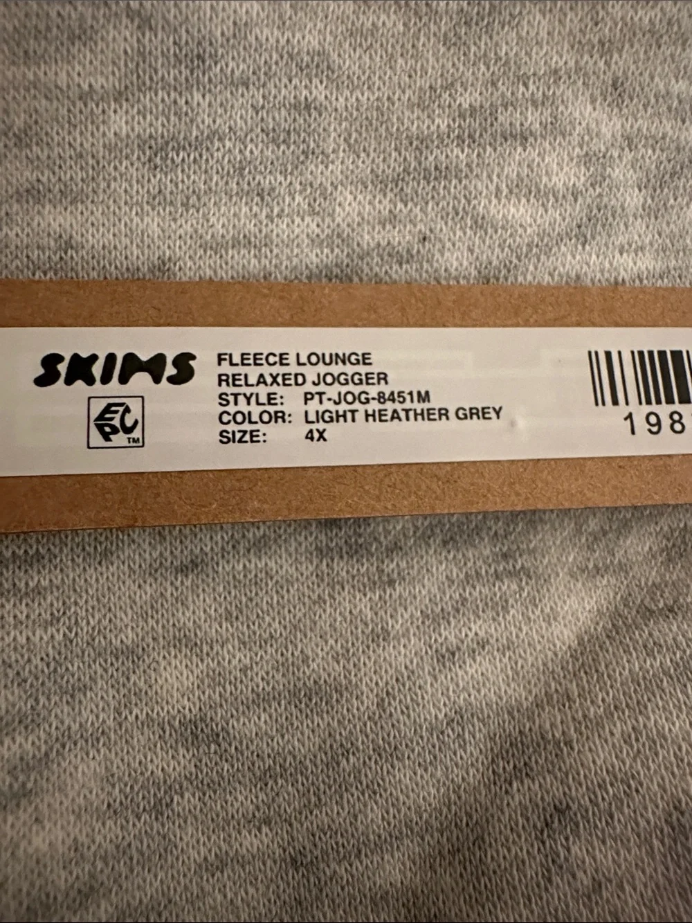 SKIMS comfort you